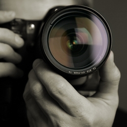 Фотограф крал фишки на покерном турнире