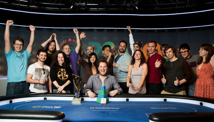 Скотт Сейвер &ndash; чемпион супер-хайроллера PCA