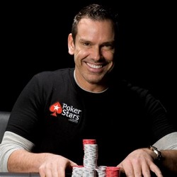 Чед Браун награжден почетным браслетом WSOP