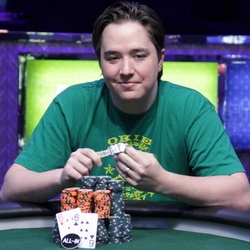 На WSOP 2014 по NL HE за 1000$ определился победитель