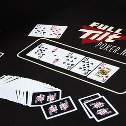 Как выигрывать в покере с плохими картами