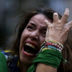 Когда стоит показывать свою проигрышную руку