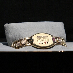 Впервые браслет WSOP будет разыгран в Интернете