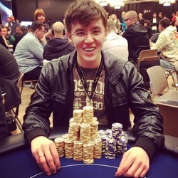Анатолий NL_Profit Филатов &ndash; самый вдохновляющий игрок в покер-2015