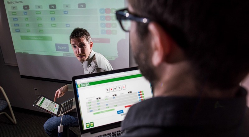 Изучаем приемы в покере: как выигрывать с худшими руками